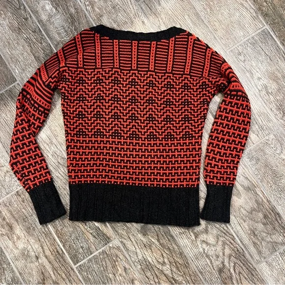 Theory 100% Wool Fretta Loryelle Sweater, Red & Black Geometric Print, Women’s M - Picture 5 of 5